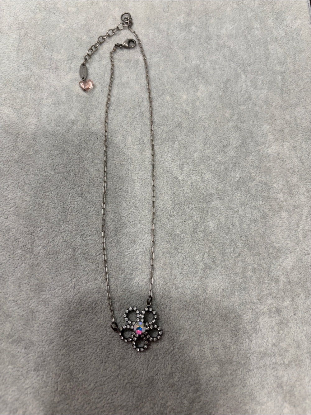 SABIKA S19 daisy necklace